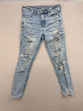 American Eagle Outfitters Light Blue Distressed Skinny Jeans - Women